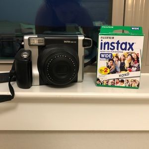 Fujifilm Instax Wide Camera